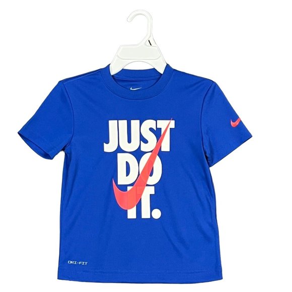 Nike Boys Sporty Logo Just Do it T-Shirt & Shorts Outfit Set Size 4 Blue/Red - Picture 2 of 13